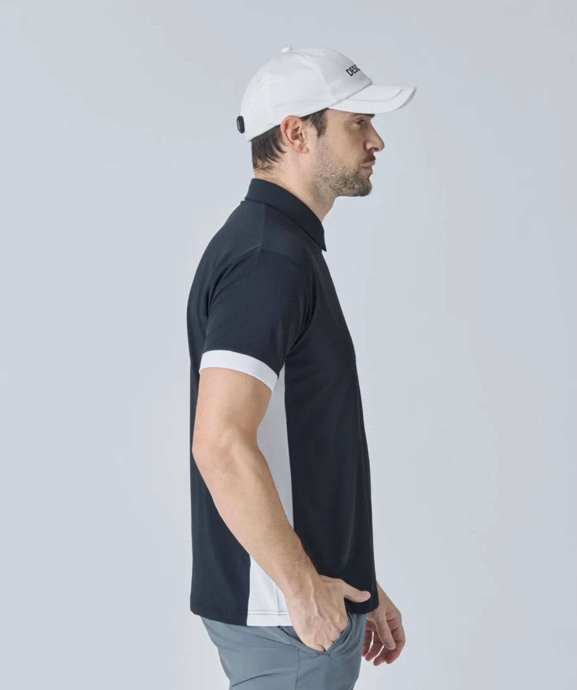 Descente Men's SUNSCREEN pique half-zip shirt