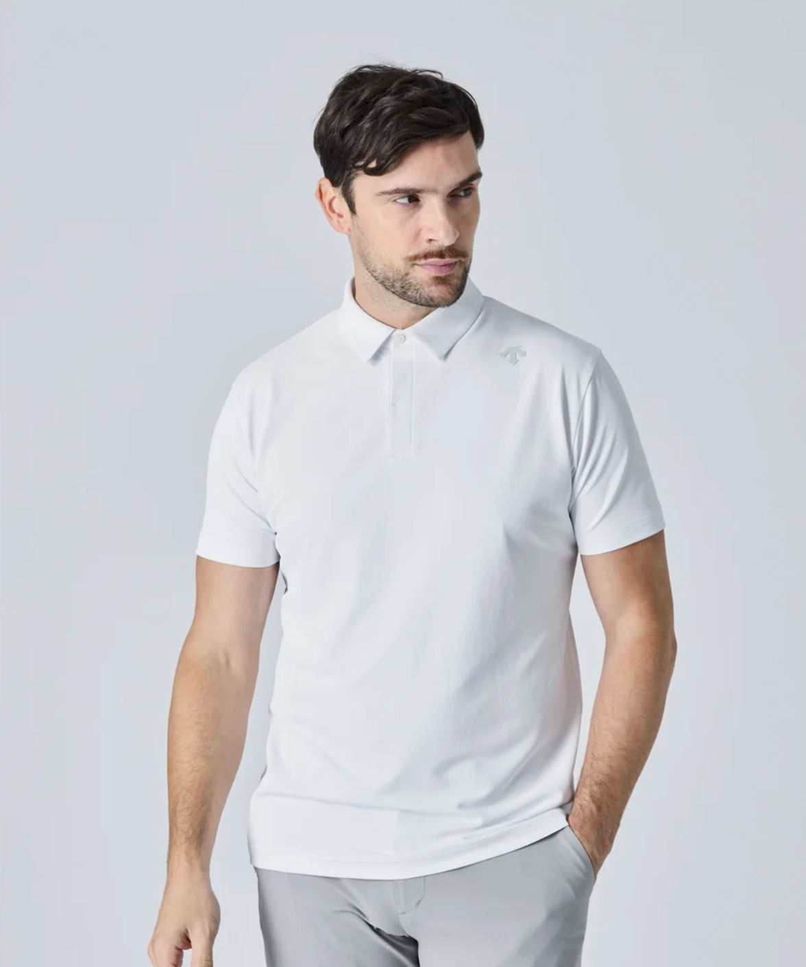 Descente Men's SUNSCREEN Embossed Logo Shirt