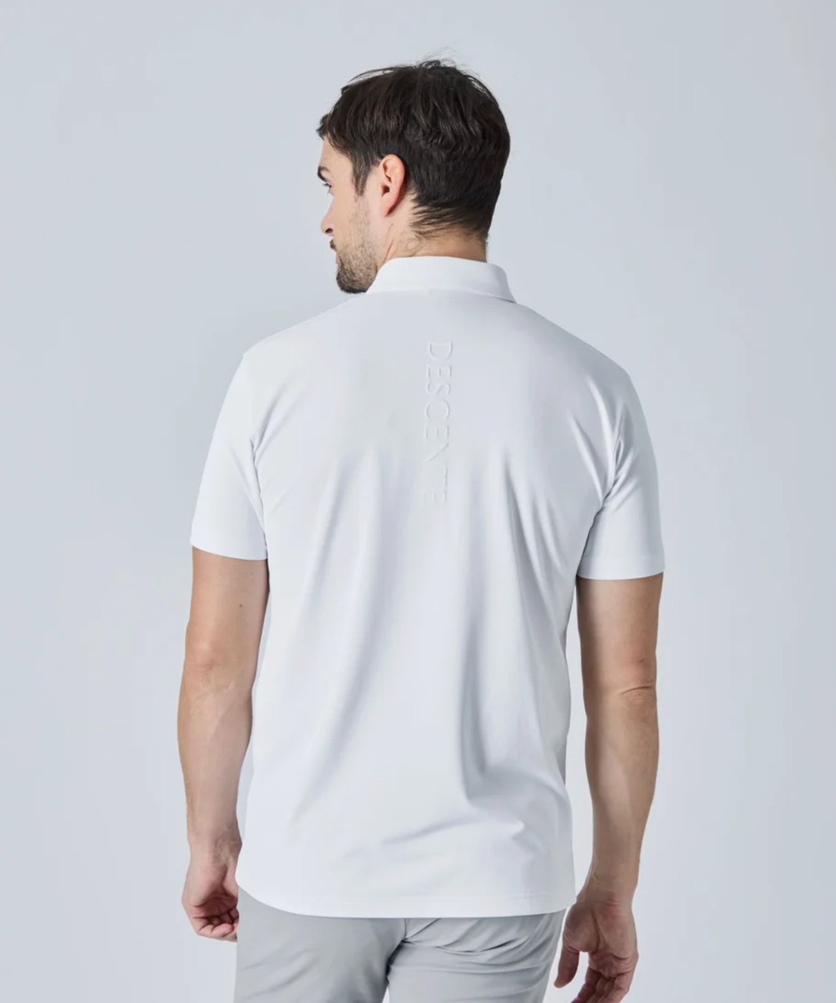 Descente Men's SUNSCREEN Embossed Logo Shirt