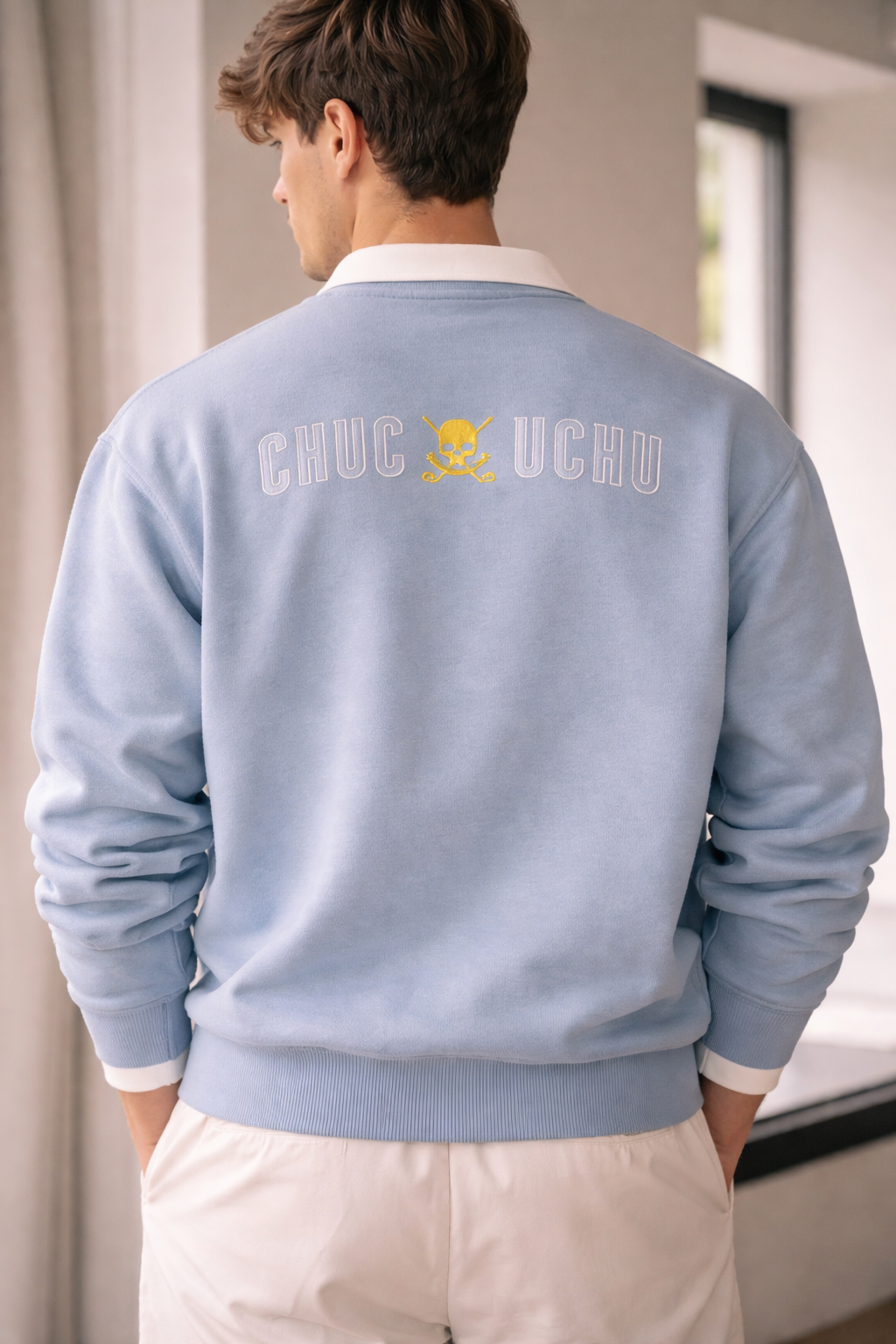 CHUCUCHU CLUB SWEAT - Sky Blue Large